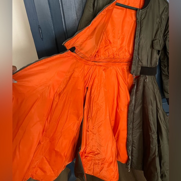 Bomber Jacket - Picture 7 of 12